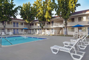  Motel 6-San Jose, CA - South  Сан-Хосе